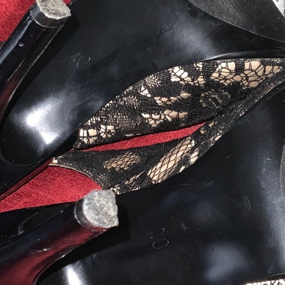 🤶2/$20 Lulu Townsend Heels - Picture 7 of 11